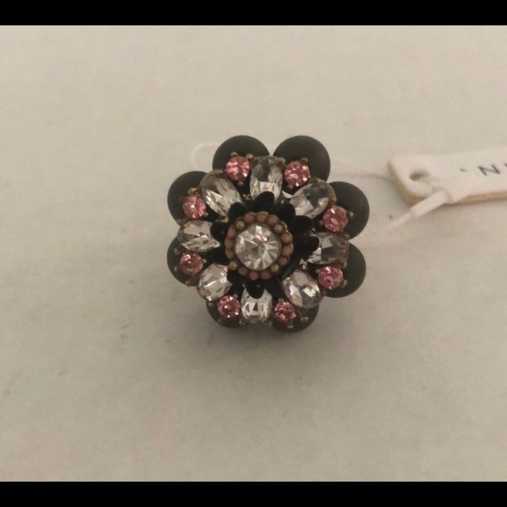 Ann Taylor ring - Picture 2 of 2